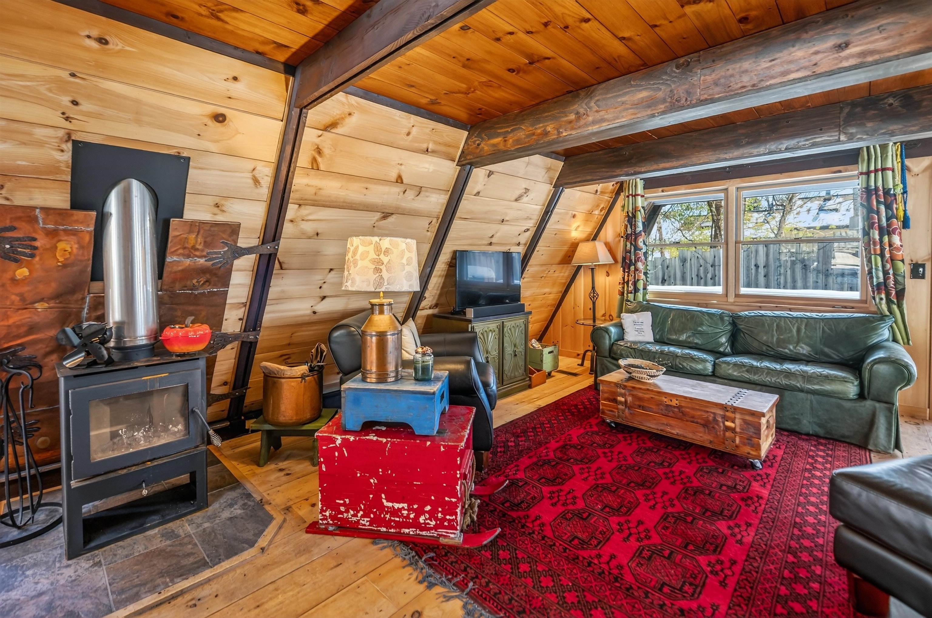 13 Yodeling Lane West Dover, VT 05356 - Photo 2 of 32