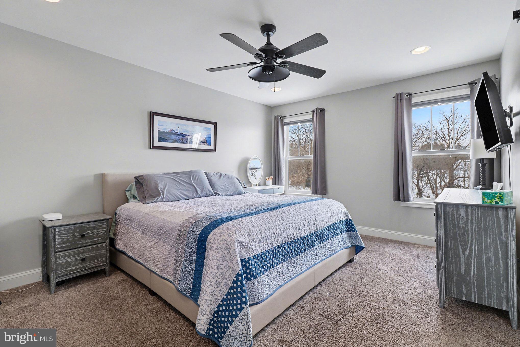 467 Hamilton Court Manheim, PA 17545 - Photo 29 of 48 a bedroom with a bed and a window