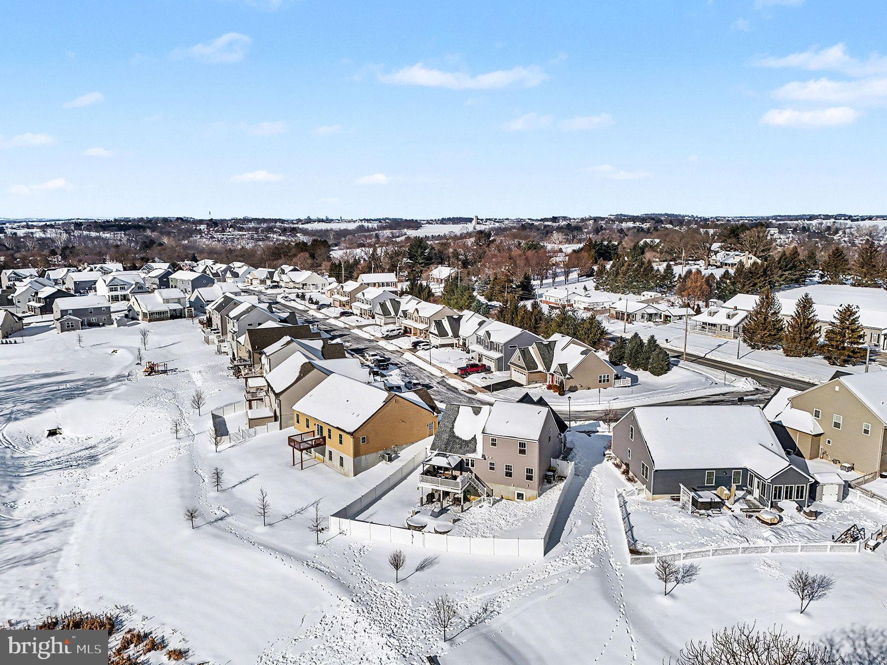 467 Hamilton Court Manheim, PA 17545 - Photo 44 of 48 an aerial view of a