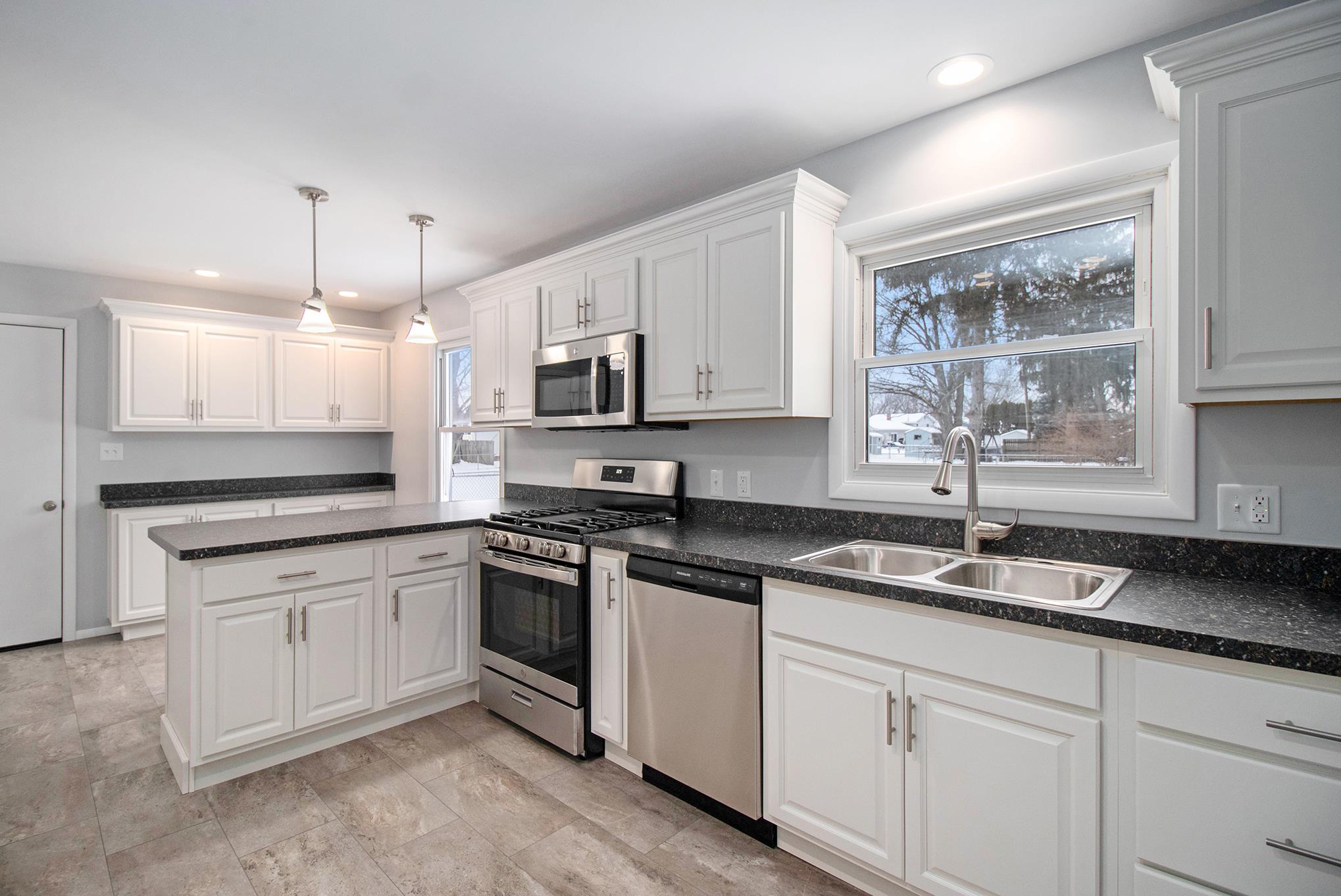 2630 Hampton Road Mishawaka, IN 46544 - Photo 12 of 30 Gallery Image 12