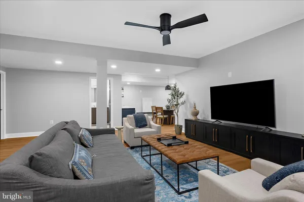 $1,250,000 | 21 Owensville Road, Lothian, MD 20711