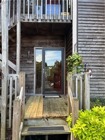 $1,395 | 176 Kinloch Court, Winston-Salem, NC 27104