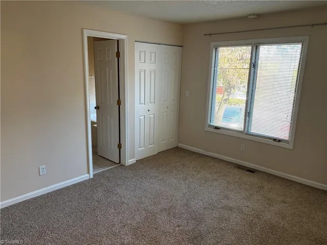 $1,395 | 176 Kinloch Court, Winston-Salem, NC 27104