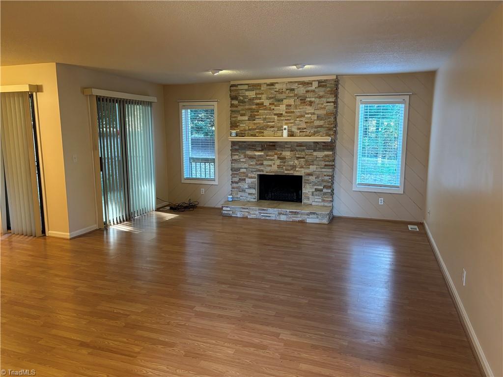 176 Kinloch Court Winston-Salem, NC 27104 - Photo 4 of 21