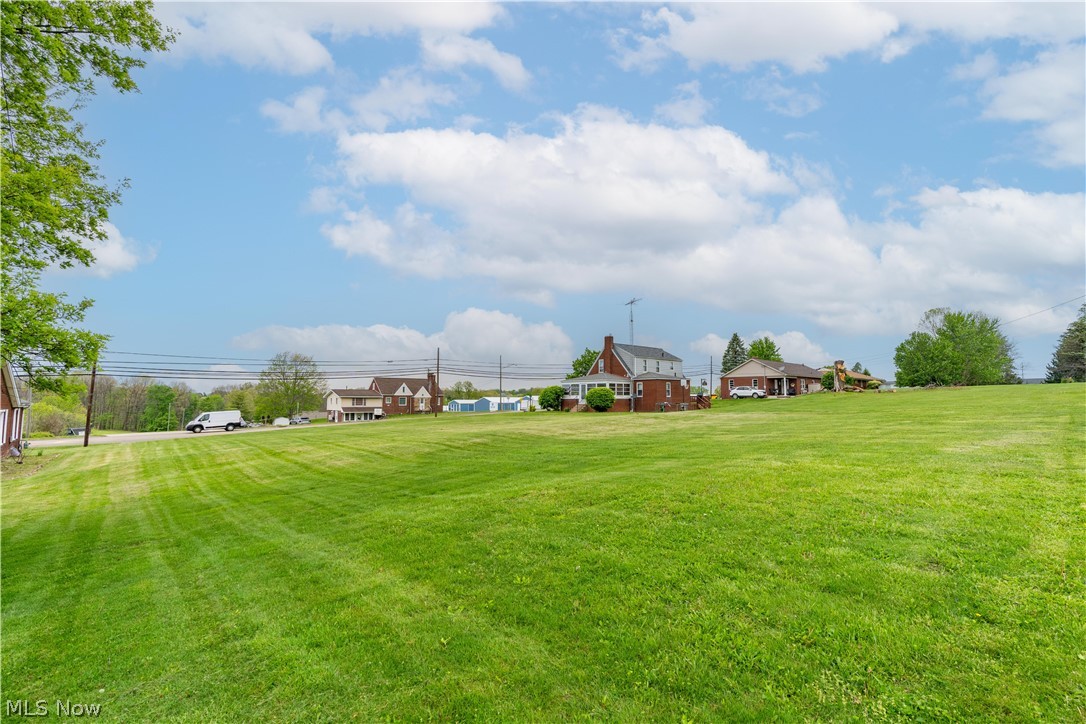 818 Canton Road Northwest Carrollton, OH 44615 - Photo 7 of 38