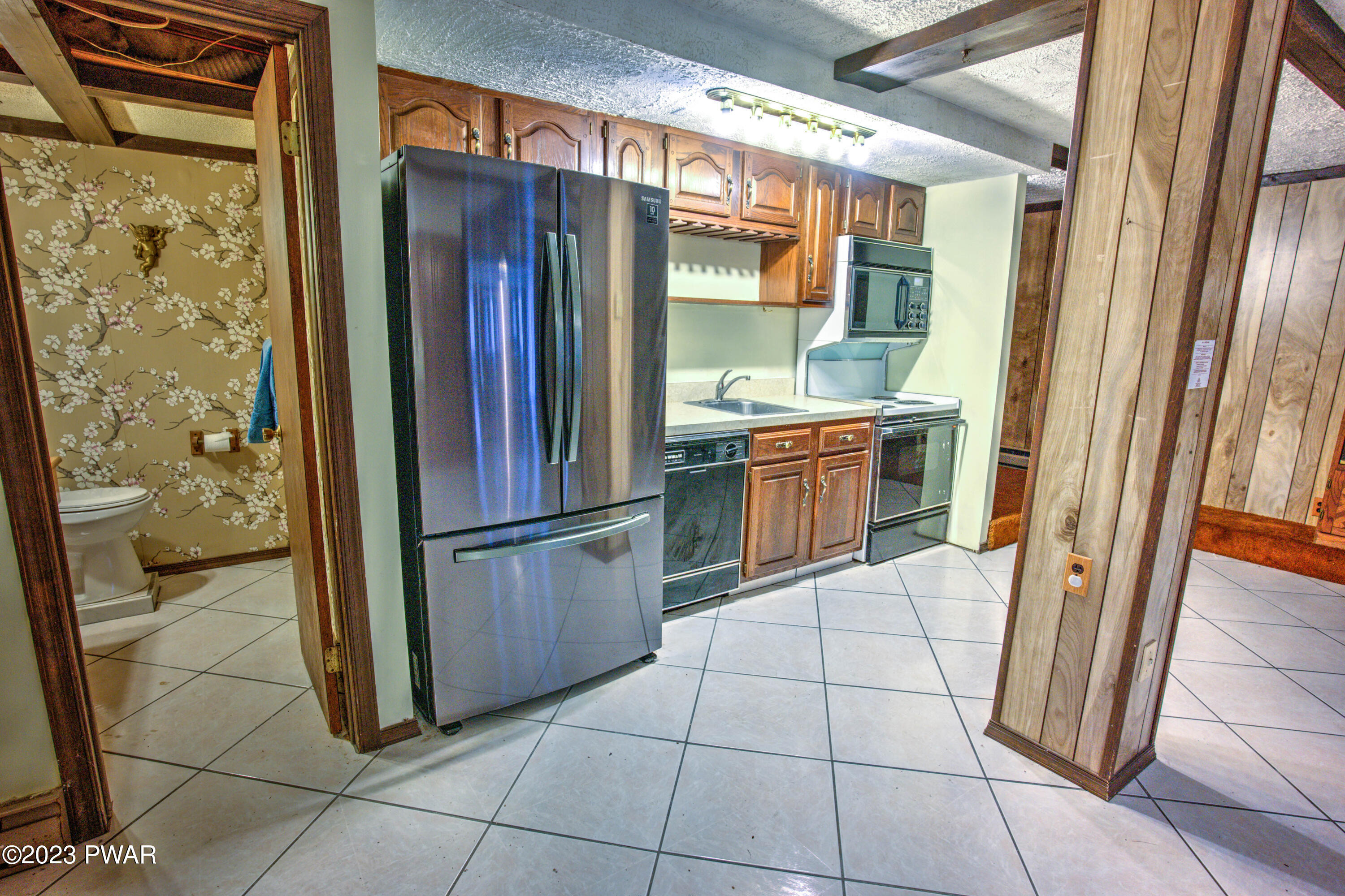 135 Pebble Rock Road Lackawaxen, PA 18435 - Photo 14 of 34