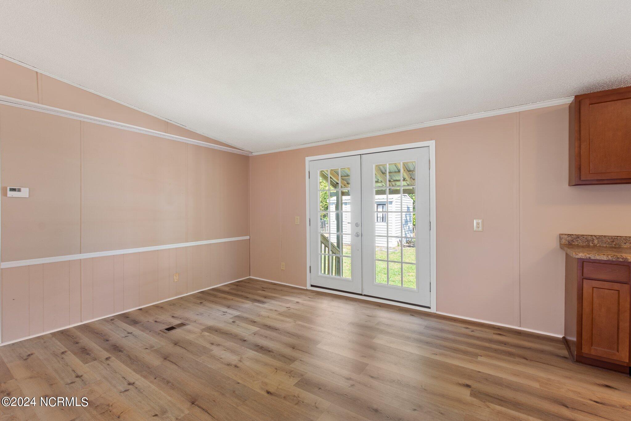 1858 Ramon Road Wilmington, NC 28405 - Photo 14 of 32 Dining room