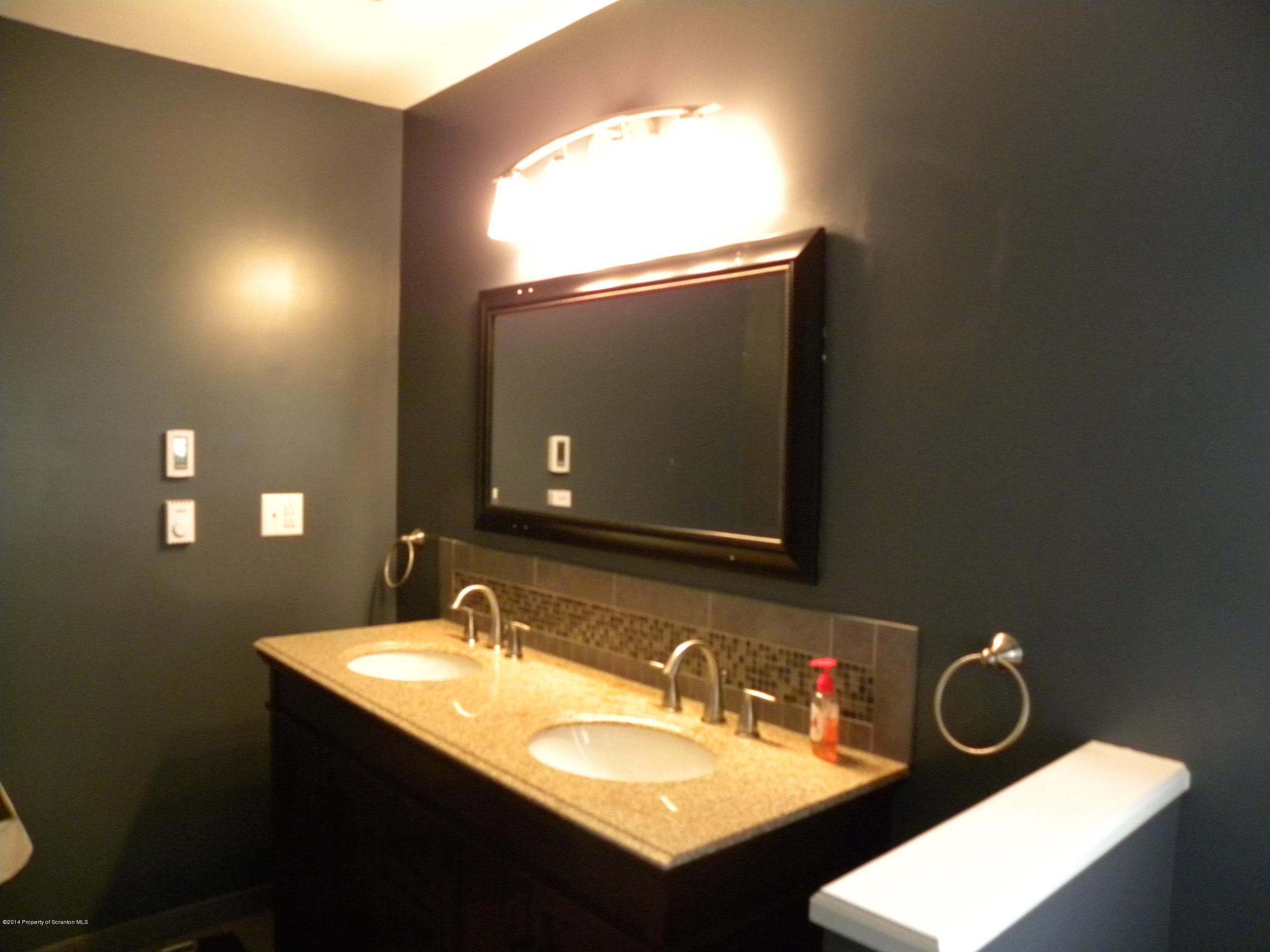 503 Old Colony Road Clarks Summit, PA 18411 - Photo 25 of 39 Gallery Image 25