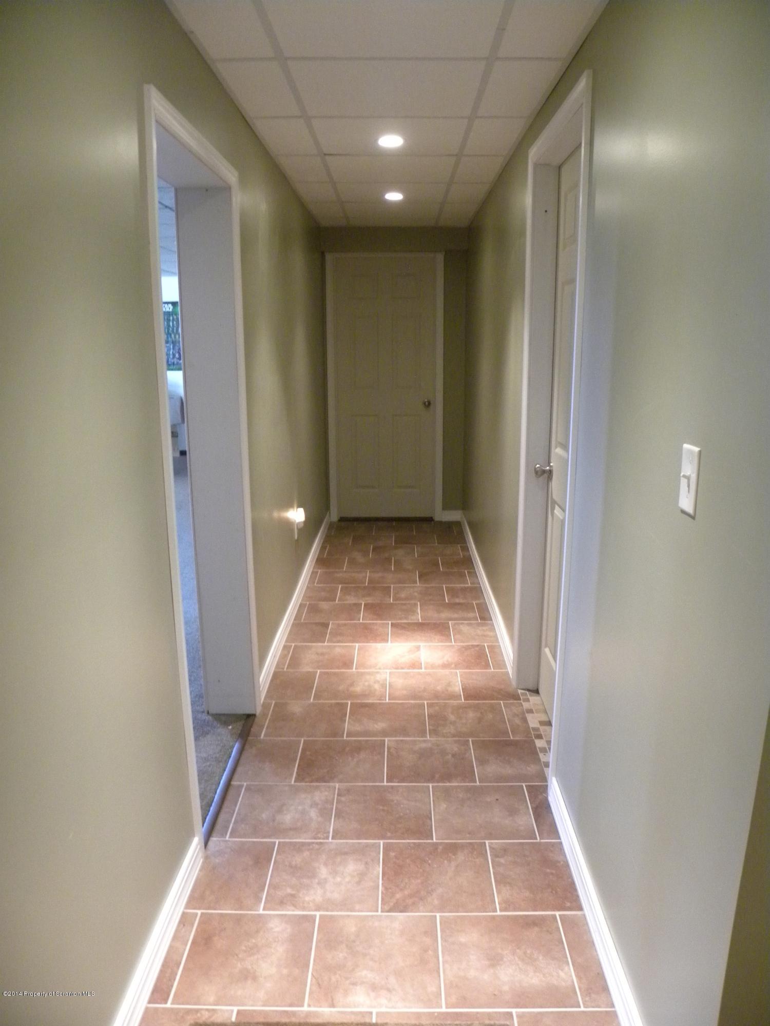 503 Old Colony Road Clarks Summit, PA 18411 - Photo 33 of 39 Gallery Image 33