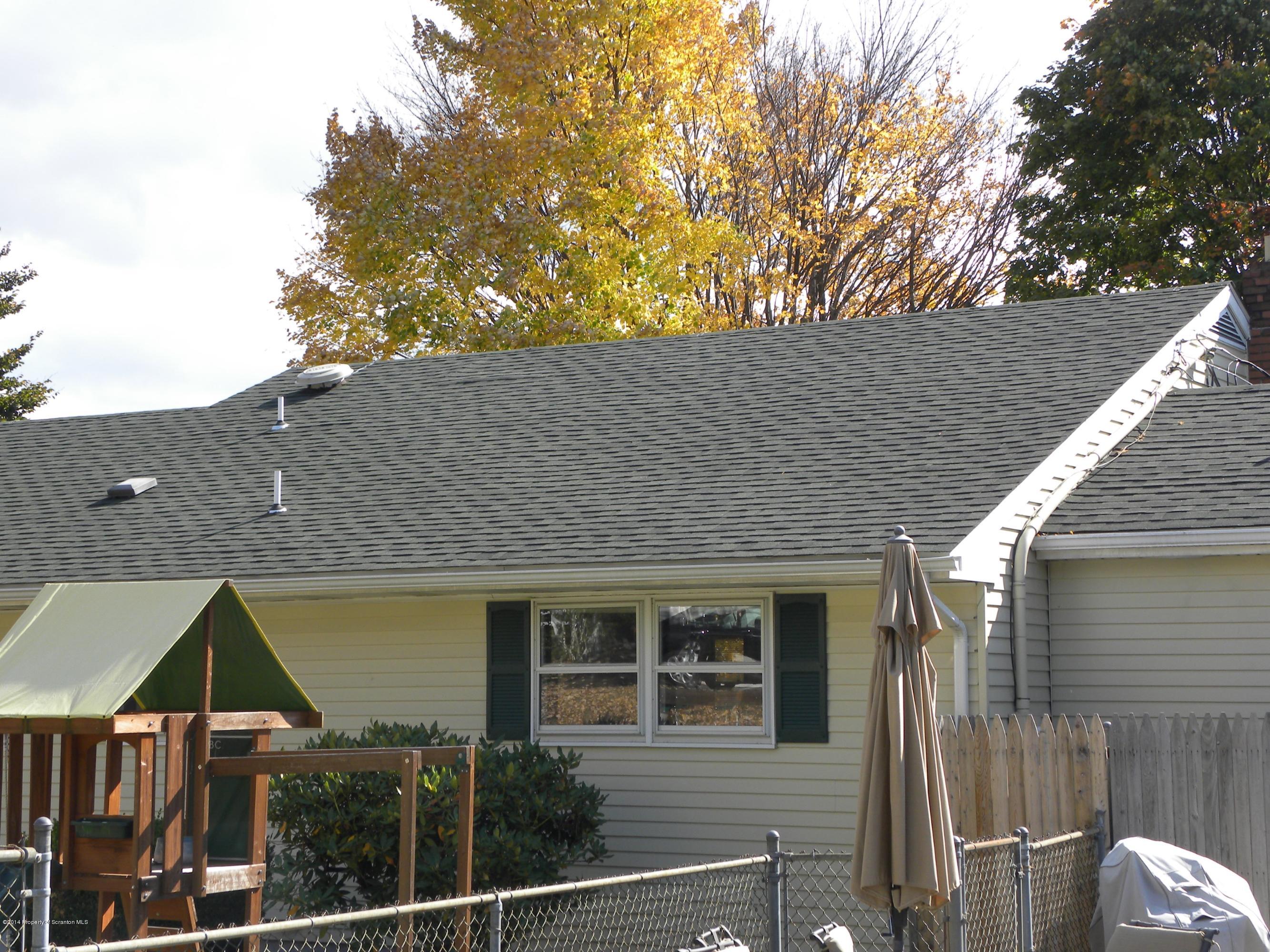 503 Old Colony Road Clarks Summit, PA 18411 - Photo 6 of 39 Gallery Image 6