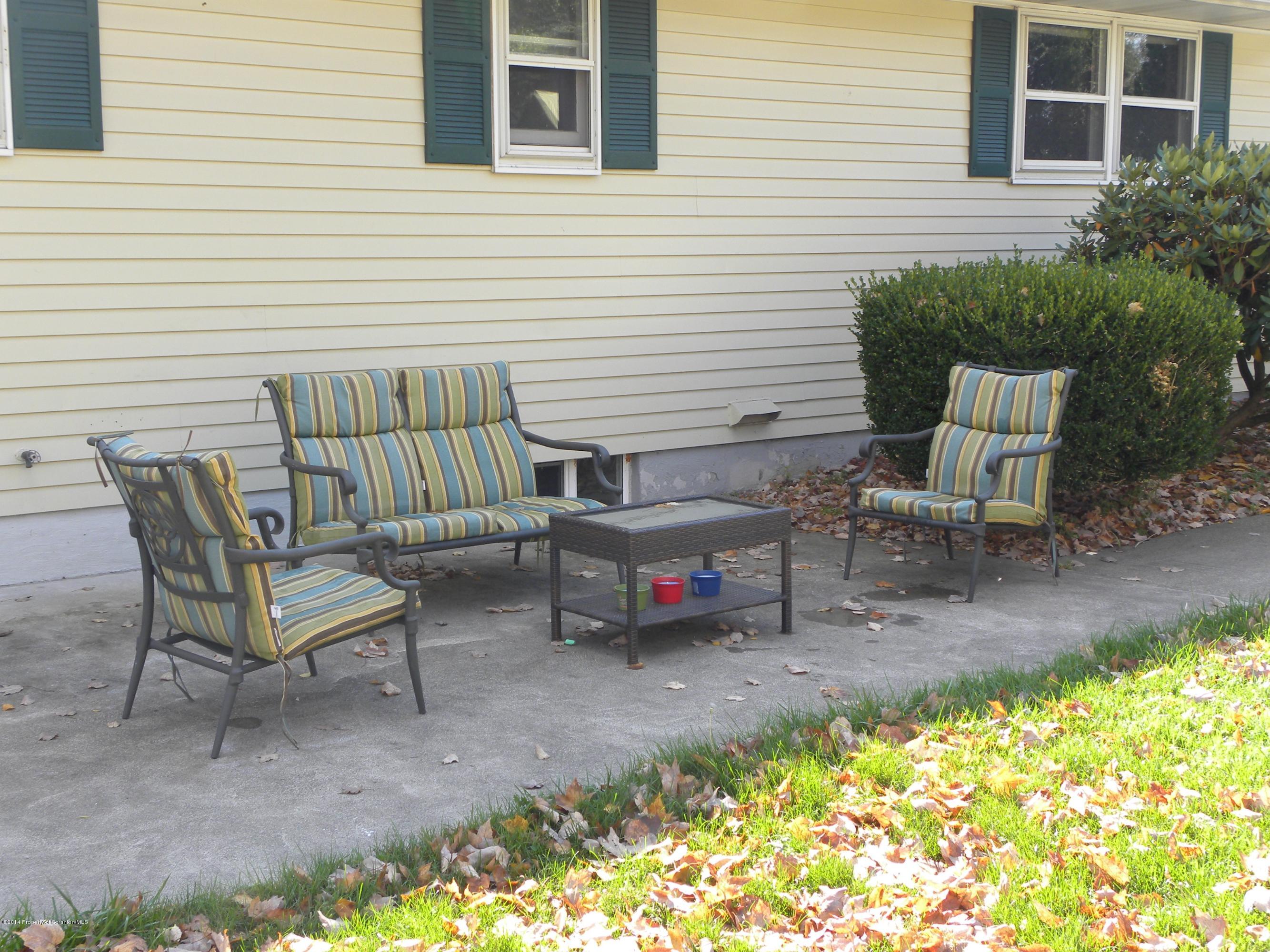 503 Old Colony Road Clarks Summit, PA 18411 - Photo 8 of 39 Gallery Image 8