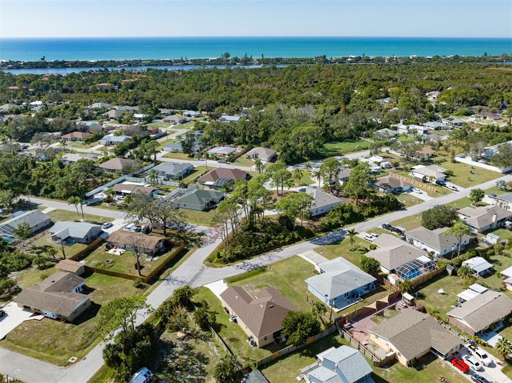 886 Euclid Road Venice, FL 34293 - Photo 33 of 73