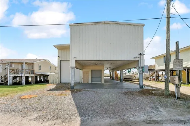 $399,000 | 409 Martin Lane, Port Sulphur, LA 70083