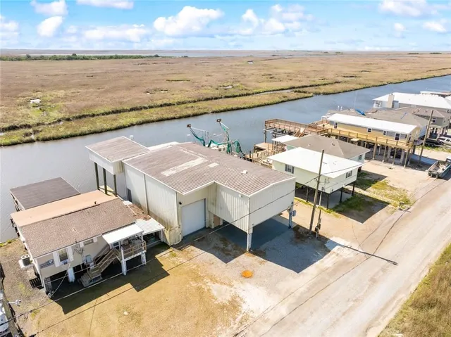 $399,000 | 409 Martin Lane, Port Sulphur, LA 70083