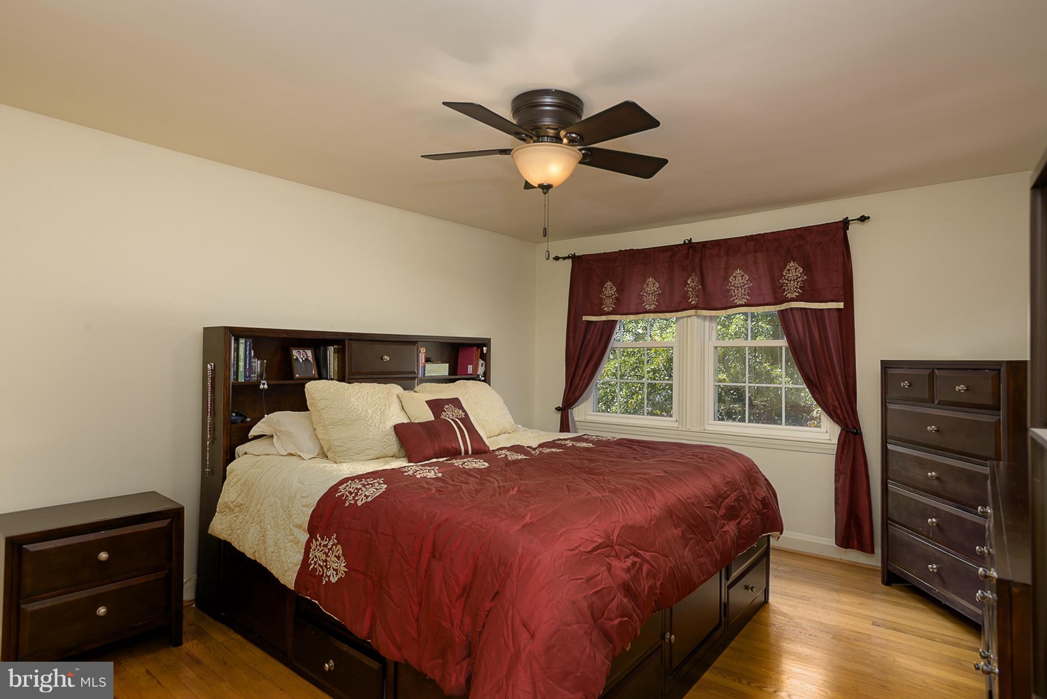 347 Whitfield Road Baltimore, MD 21228 - Photo 16 of 28 Bedroom (Master)
