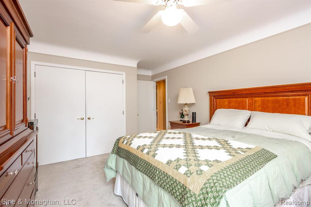 80 Shoreham Road Grosse Pointe Shores, MI 48236 - Photo 25 of 74