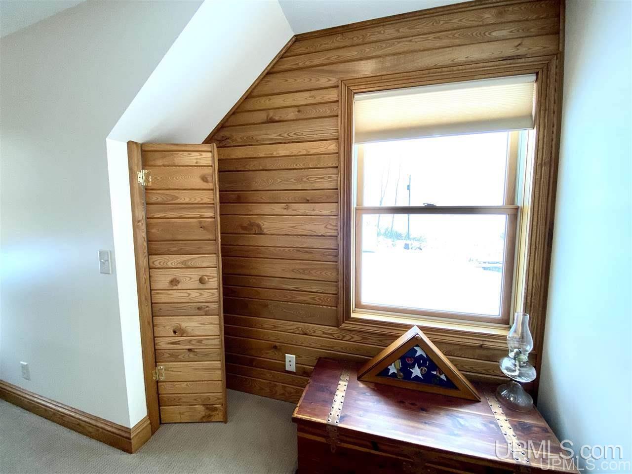 11884 Robin G Road Rock, MI 49880 - Photo 19 of 50