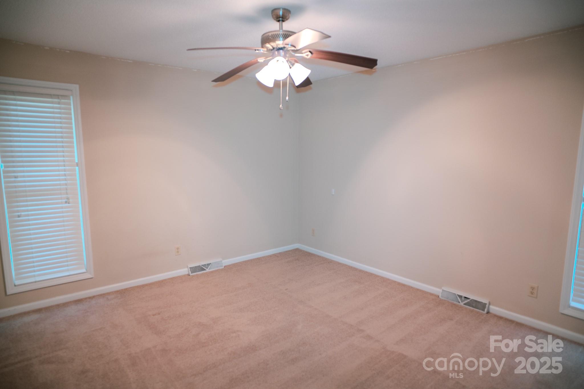2131 Wildlife Road Charlotte, NC 28214 - Photo 16 of 32 Gallery Image 16