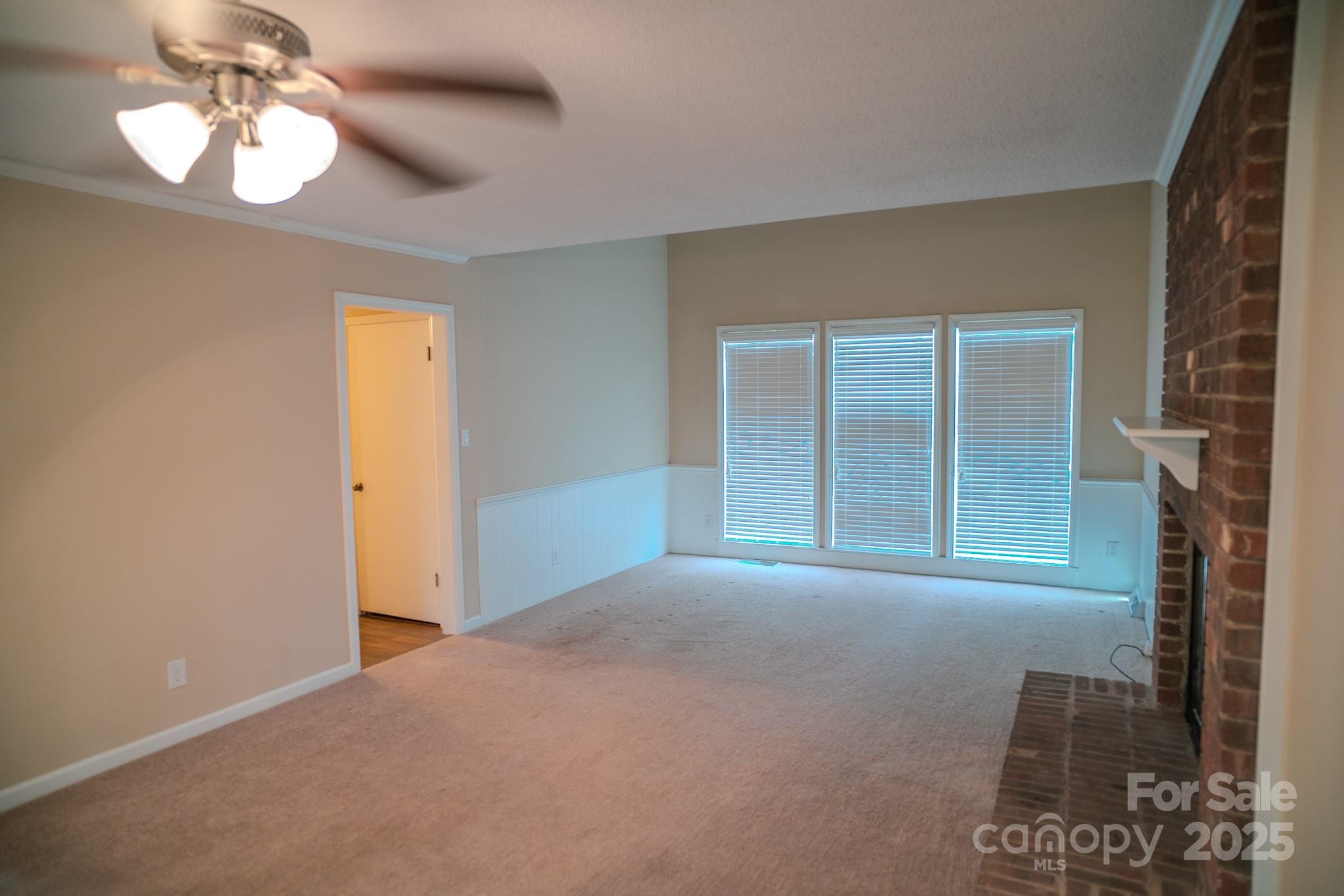 2131 Wildlife Road Charlotte, NC 28214 - Photo 8 of 32 Gallery Image 8