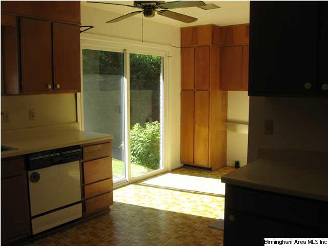 405 North Pine Hill Road Birmingham, AL 35217 - Photo 11 of 27