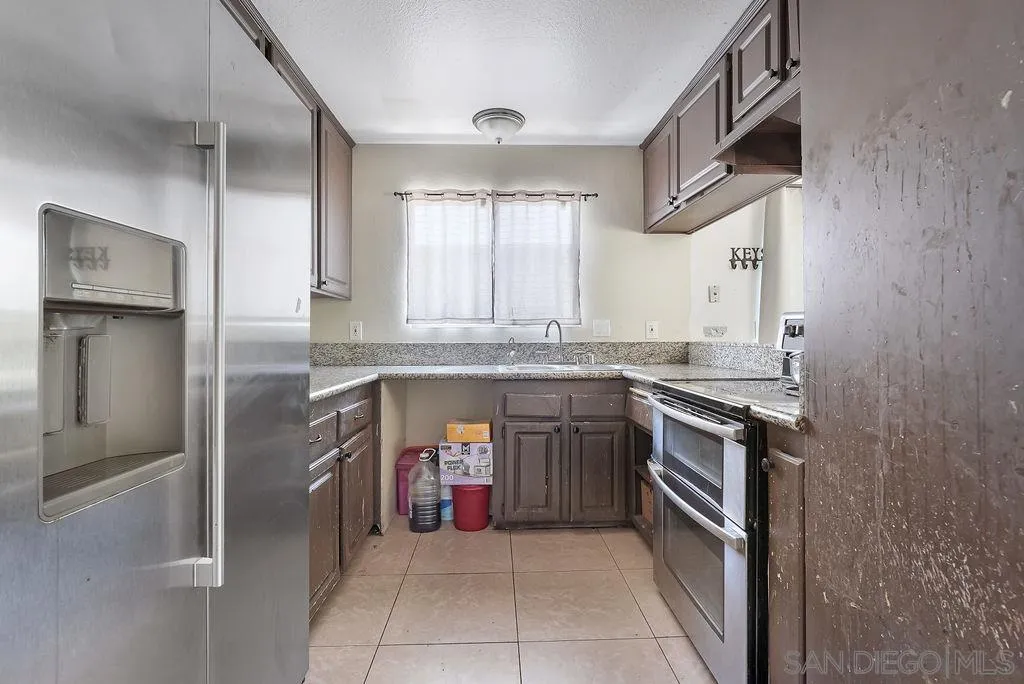 8166 Paradise Valley Court Spring Valley, CA 91977 - Photo 35 of 64