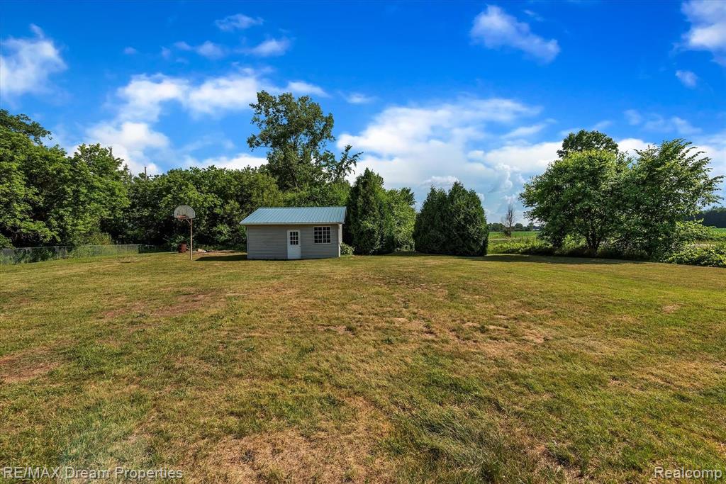 51365 Wear Road Belleville, MI 48111 - Photo 33 of 33