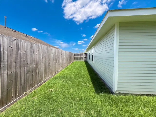 $195,000 | 1218 Goodnight Trail, Houston, TX 77060