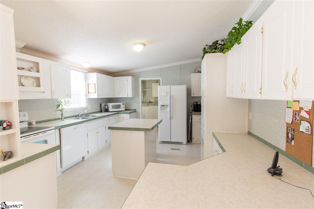 5 Barnhart Lane Fountain Inn, SC 29644 - Photo 11 of 25 Gallery Image 11