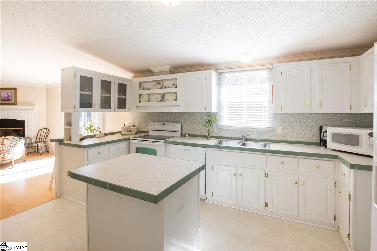 5 Barnhart Lane Fountain Inn, SC 29644 - Photo 5 of 25 Gallery Image 5