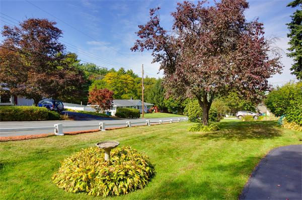 18 Maryvale Road Burlington, MA 01803 - Photo 3 of 20 Gallery Image 3
