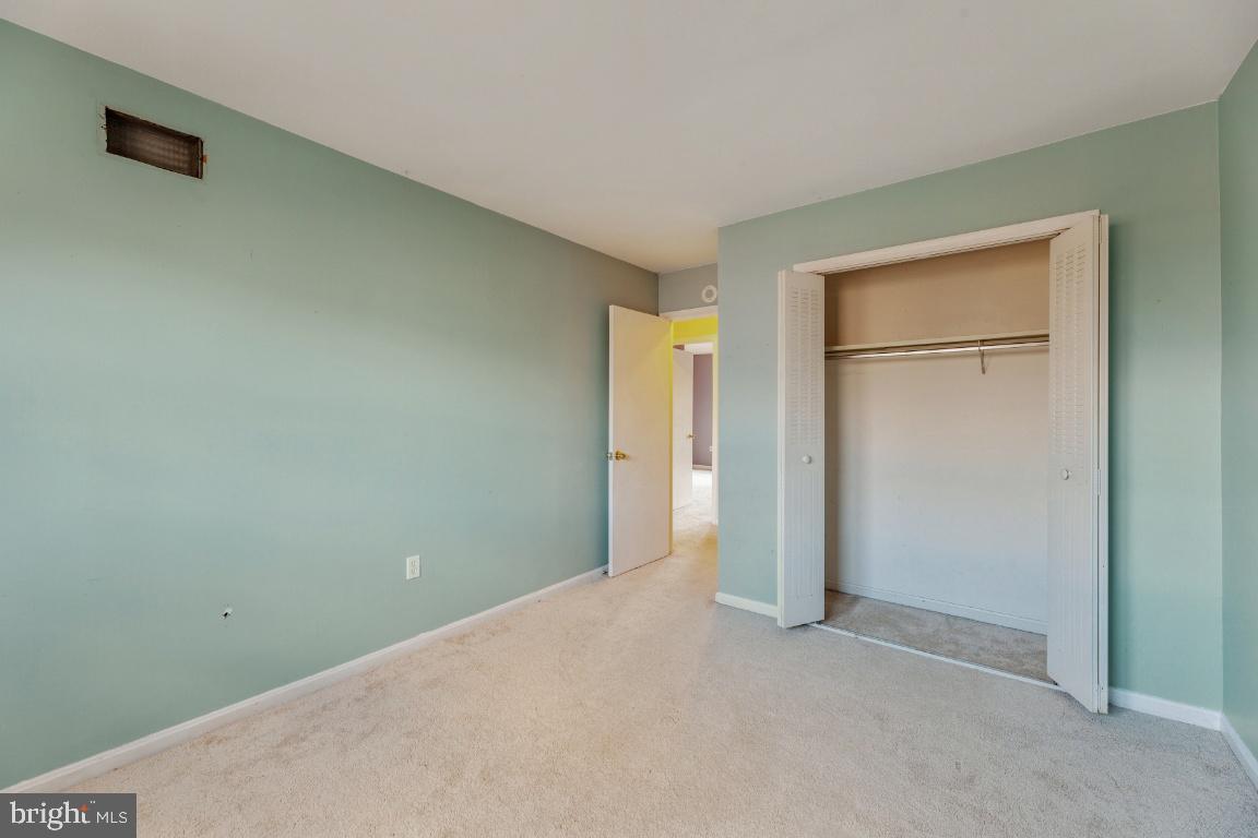 8488 Stonewall Road Manassas, VA 20110 - Photo 26 of 43 Bedroom 3