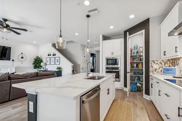 $749,900 | 17738 Everlong Drive, Land O Lakes, FL 34638