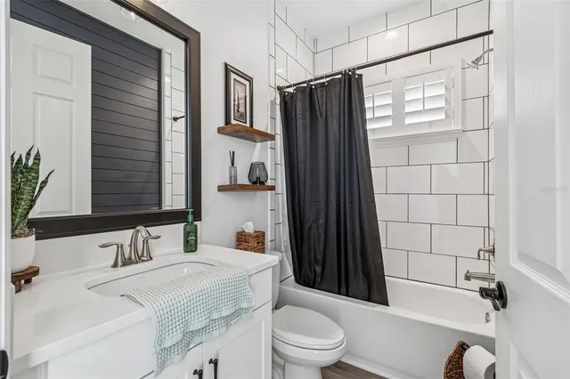 $749,900 | 17738 Everlong Drive, Land O Lakes, FL 34638