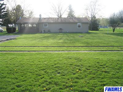 17517 Boerger Road Monroeville, IN 46773 - Photo 9 of 11