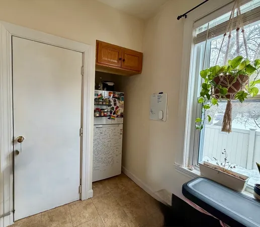 $3,000 | 274 Newtonville Avenue, Unit 274, Newton, MA 02460