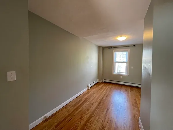 $3,200 | 274 Newtonville Avenue, Unit 274, Newton, MA 02460