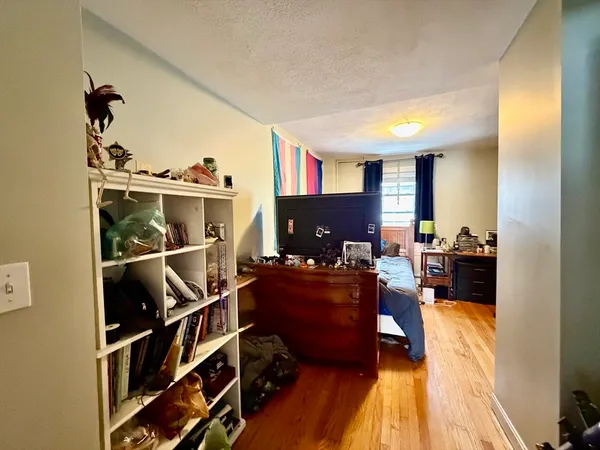 $3,200 | 274 Newtonville Avenue, Unit 274, Newton, MA 02460