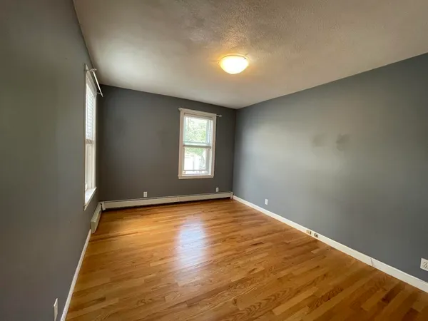 $3,000 | 274 Newtonville Avenue, Unit 274, Newton, MA 02460