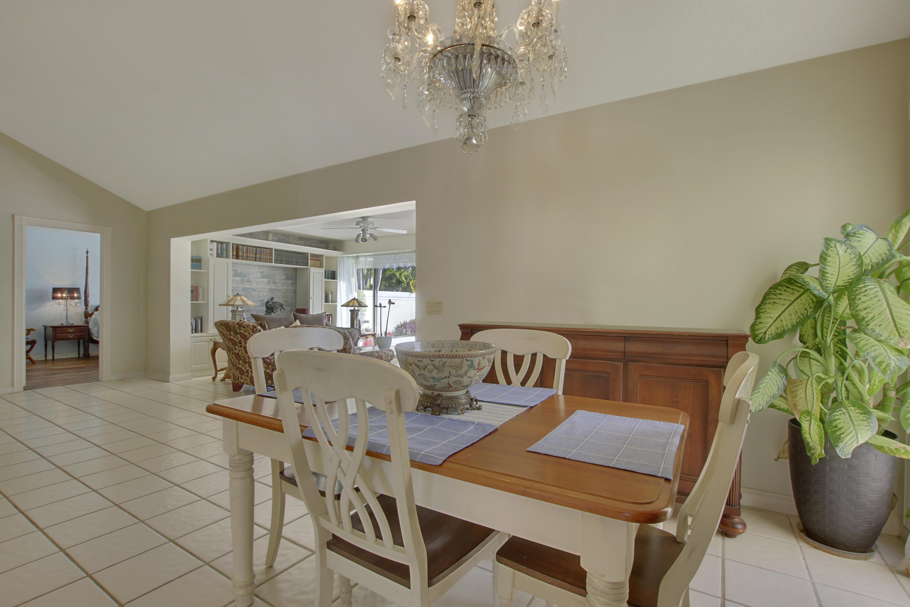 2870 Wilderness Road West Palm Beach, FL 33409 - Photo 26 of 51 House2-13