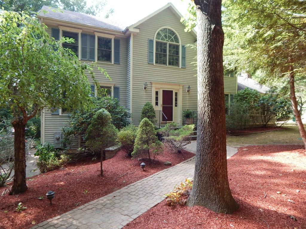 62 Greenbriar Road Oxford, CT 06478 - Photo 1 of 1 a front view of a house with a yard