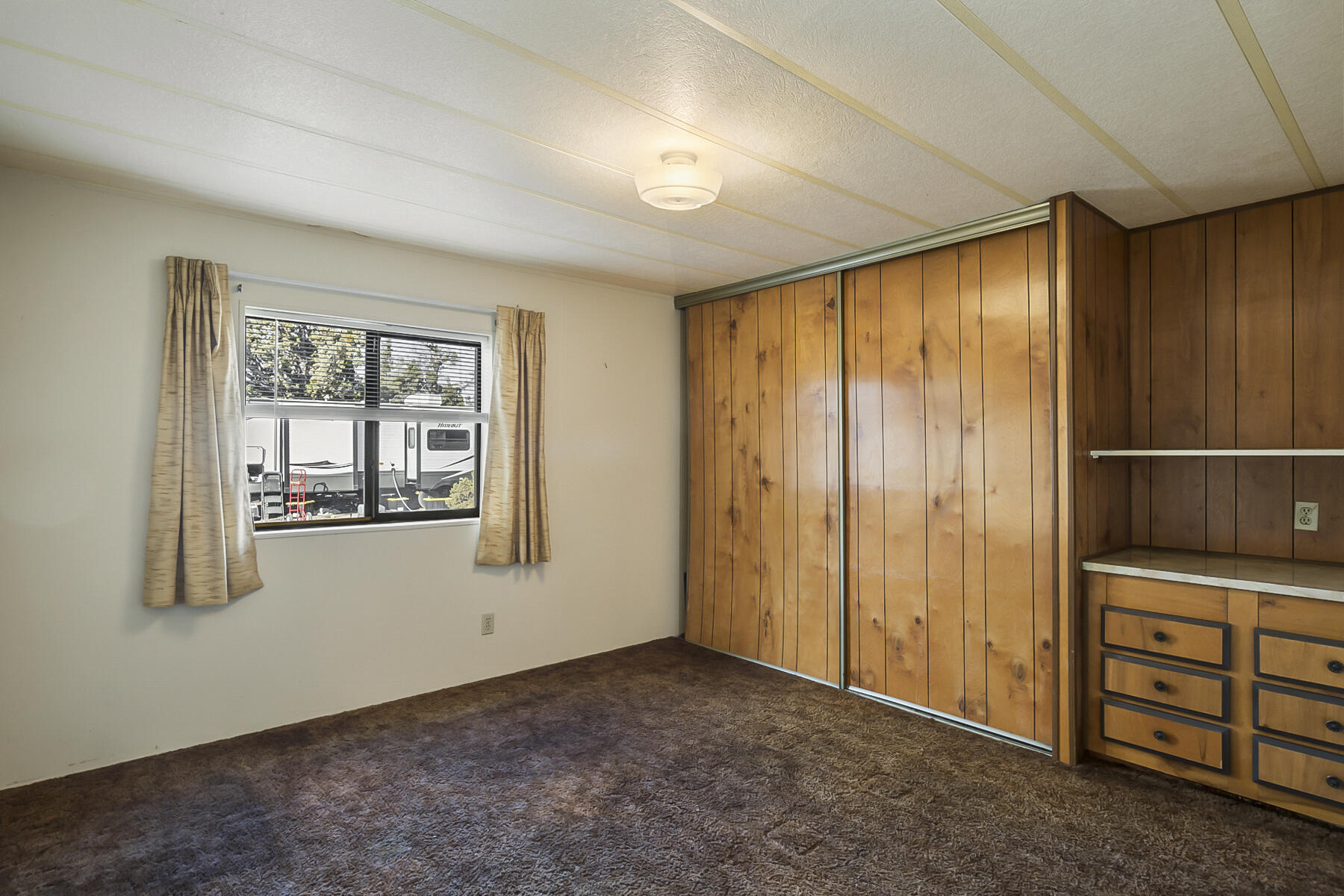 22190 Northeast Butler Market Road Bend, OR 97701 - Photo 24 of 44 24