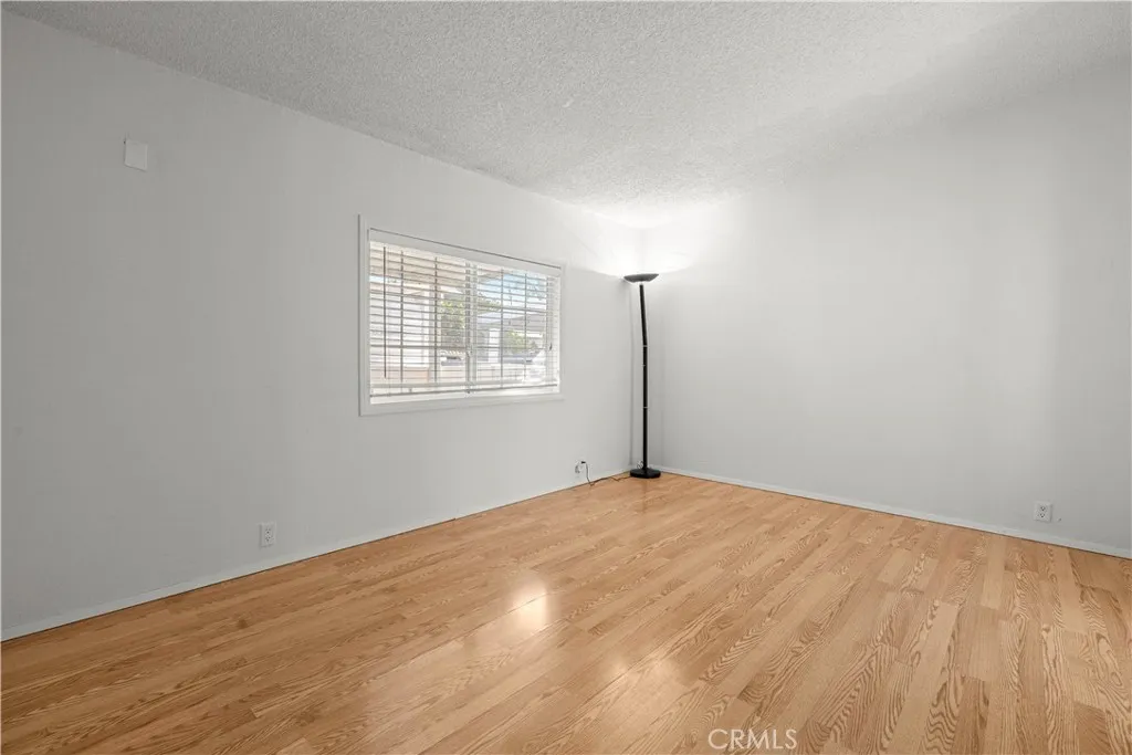 3050 West Ball Road, Unit 11 Anaheim, CA 92804 - Photo 17 of 42