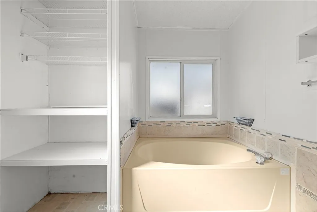 3050 West Ball Road, Unit 11 Anaheim, CA 92804 - Photo 22 of 42