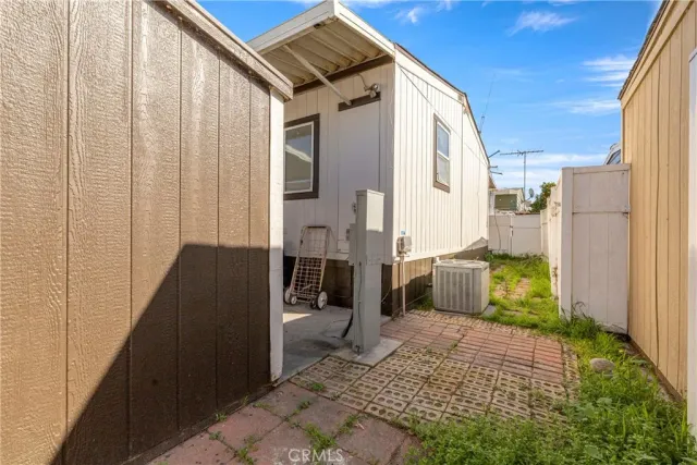 $220,000 | 3050 West Ball Road, Unit 11, Anaheim, CA 92804