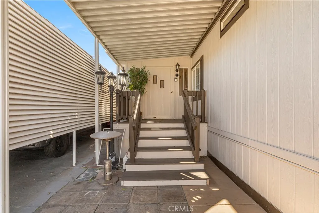 3050 West Ball Road, Unit 11 Anaheim, CA 92804 - Photo 4 of 42