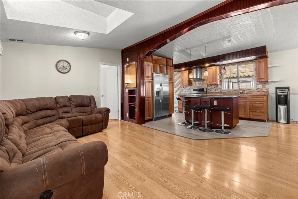 3050 West Ball Road, Unit 11 Anaheim, CA 92804 - Photo 8 of 42