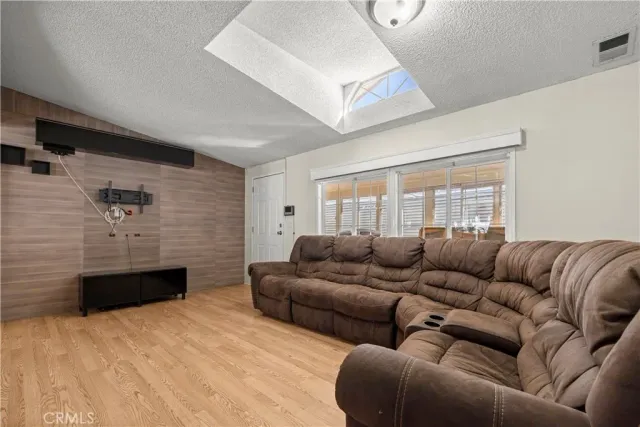 $220,000 | 3050 West Ball Road, Unit 11, Anaheim, CA 92804