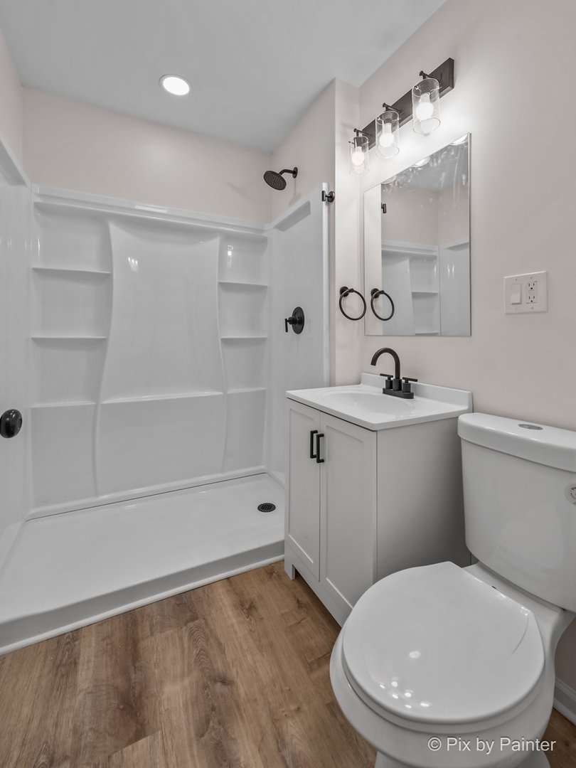 1019 Maple Street Lake In The Hills, IL 60156 - Photo 11 of 31