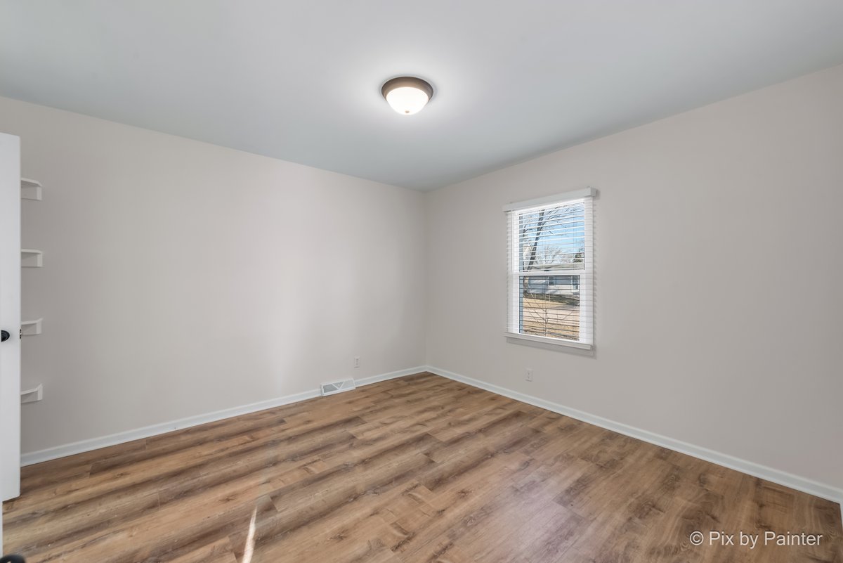 1019 Maple Street Lake In The Hills, IL 60156 - Photo 21 of 31