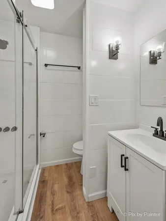 $2,900 | 1019 Maple Street, Lake In The Hills, IL 60156